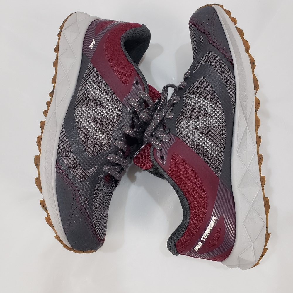NEW BALANCE - Picture 7 of 14